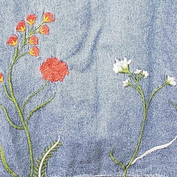 Country Store Denim Dress Modest Length Short Sleeve Floral Womens Size Medium - Picture 4 of 7